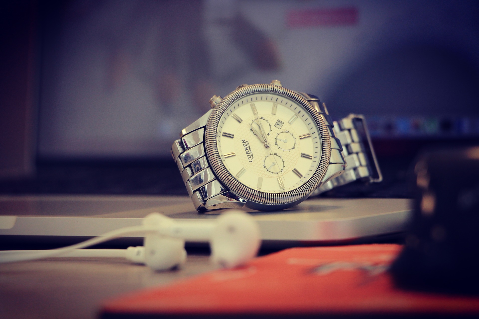 watch-1245791_1920