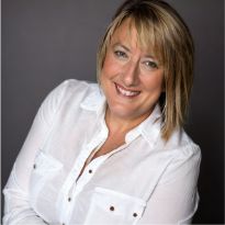 Christina Embree Headshot